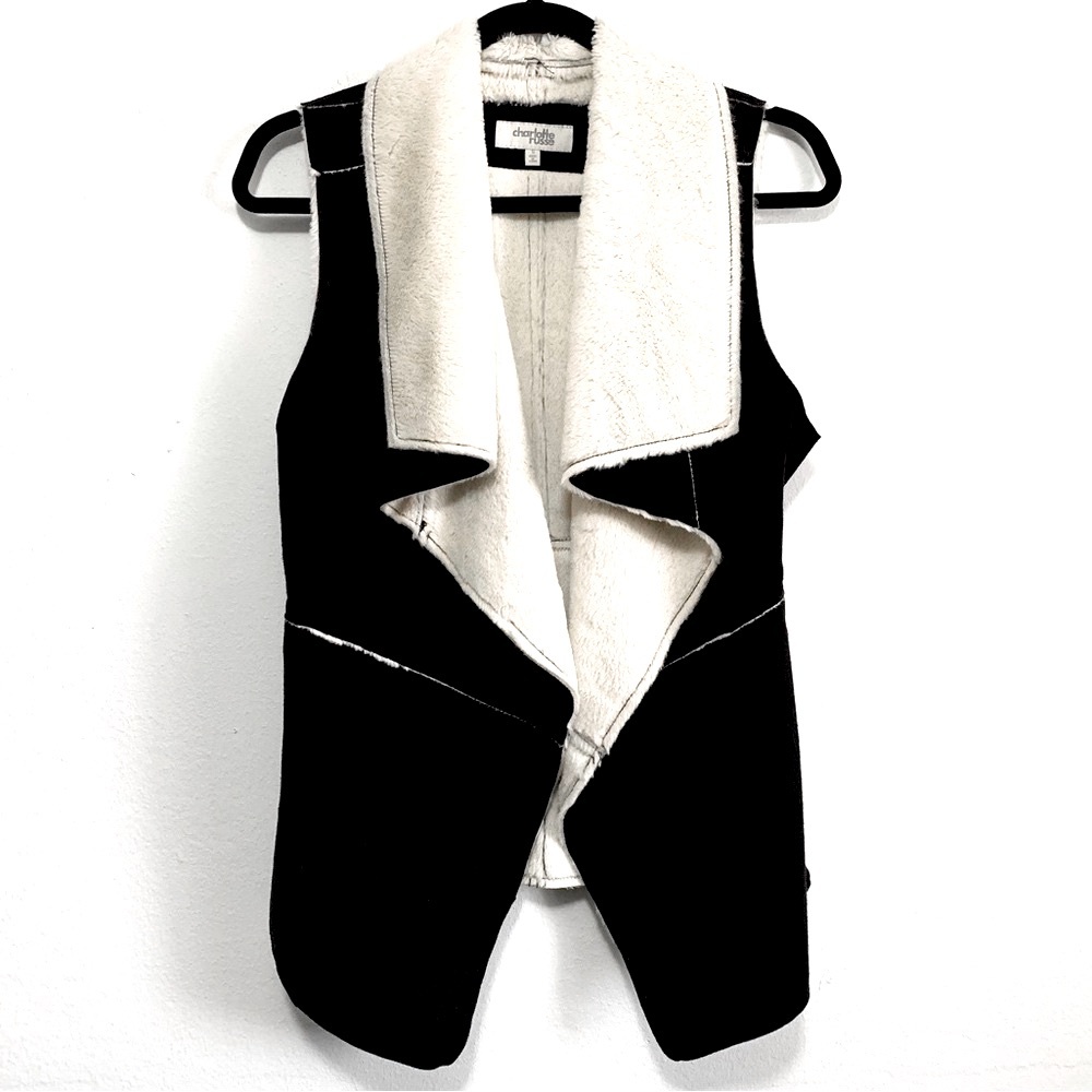 Charlotte Russe Faux Suede & Faux Fur Lined Open Draped Vest
